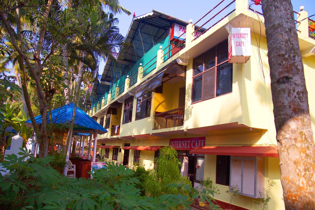 Panchavadi Ayurvedic Beach Resort Varkala Exterior photo